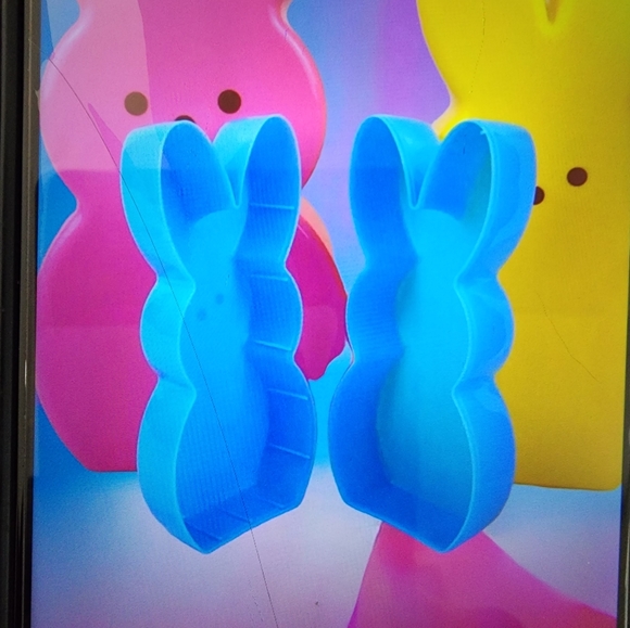 NWT Peeps 4 egg containers. U will receive the 4 different peeps bunnies 🐰 ! - Picture 3 of 5